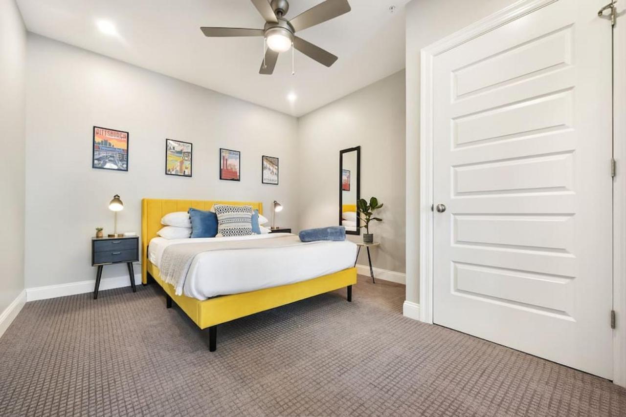 Hostwise Stays - The Washington At Chatham - Free Parking, Private Gym, Skyline Views! Pittsburgh Esterno foto