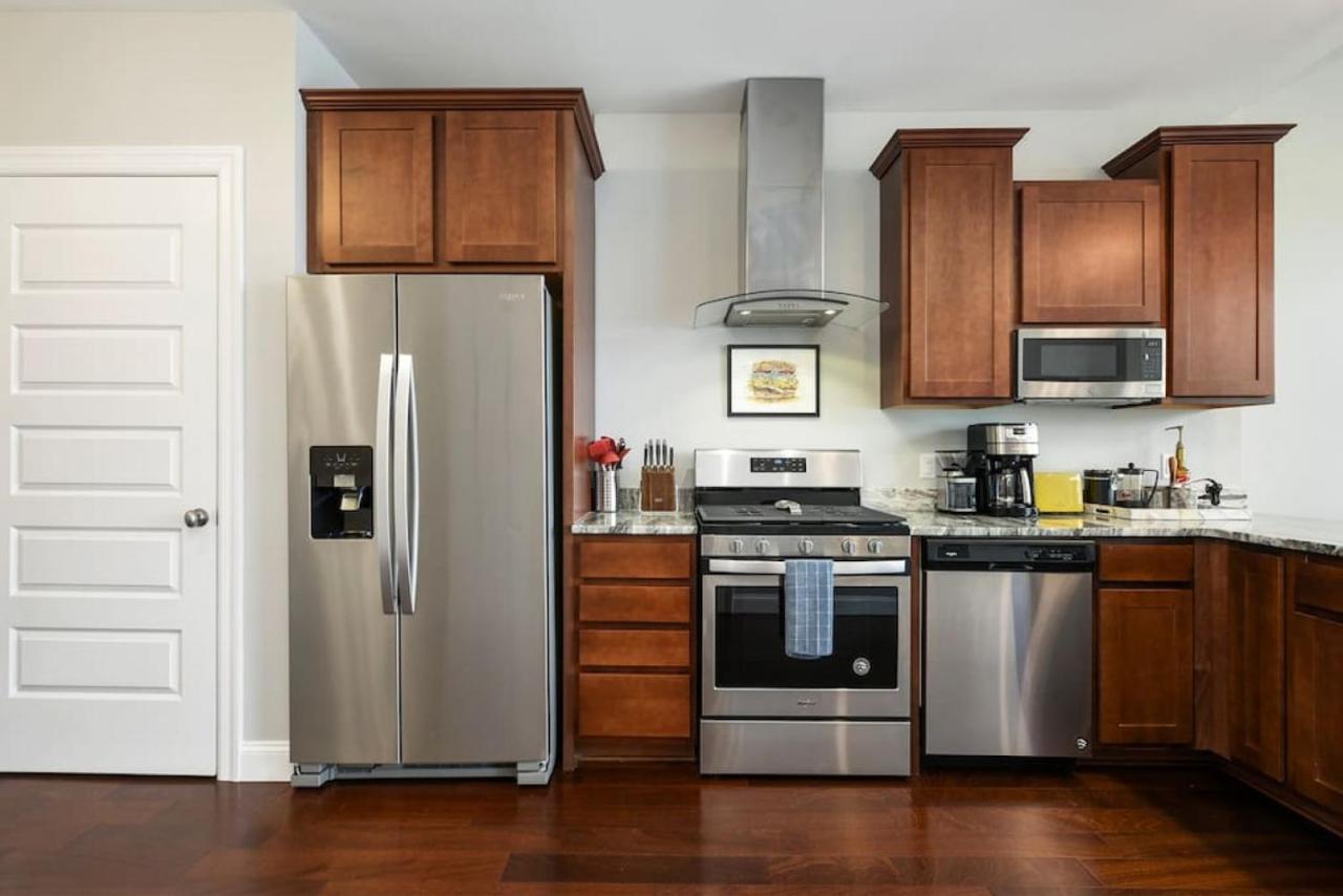 Hostwise Stays - The Washington At Chatham - Free Parking, Private Gym, Skyline Views! Pittsburgh Esterno foto